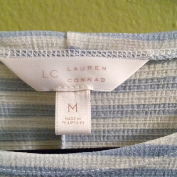 Womans M LC Lauren Conrad Gray and White Sleeveless Tank Top with Cut Out Design - Picture 2 of 4